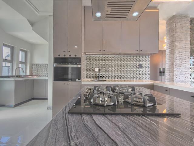 6 Bedroom Property for Sale in Sandown Western Cape